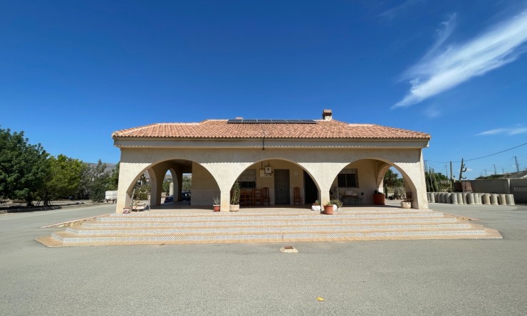 Vrijstaande Villa - Wederverkoop - Crevillente - Crevillente