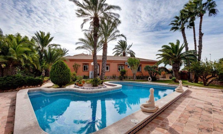 Vrijstaande Villa - Wederverkoop - Torrevieja - El Chaparral