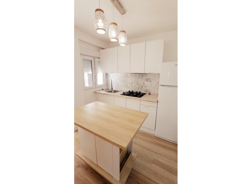 Wederverkoop - Appartement - Torrevieja - Torrevieja - Centre