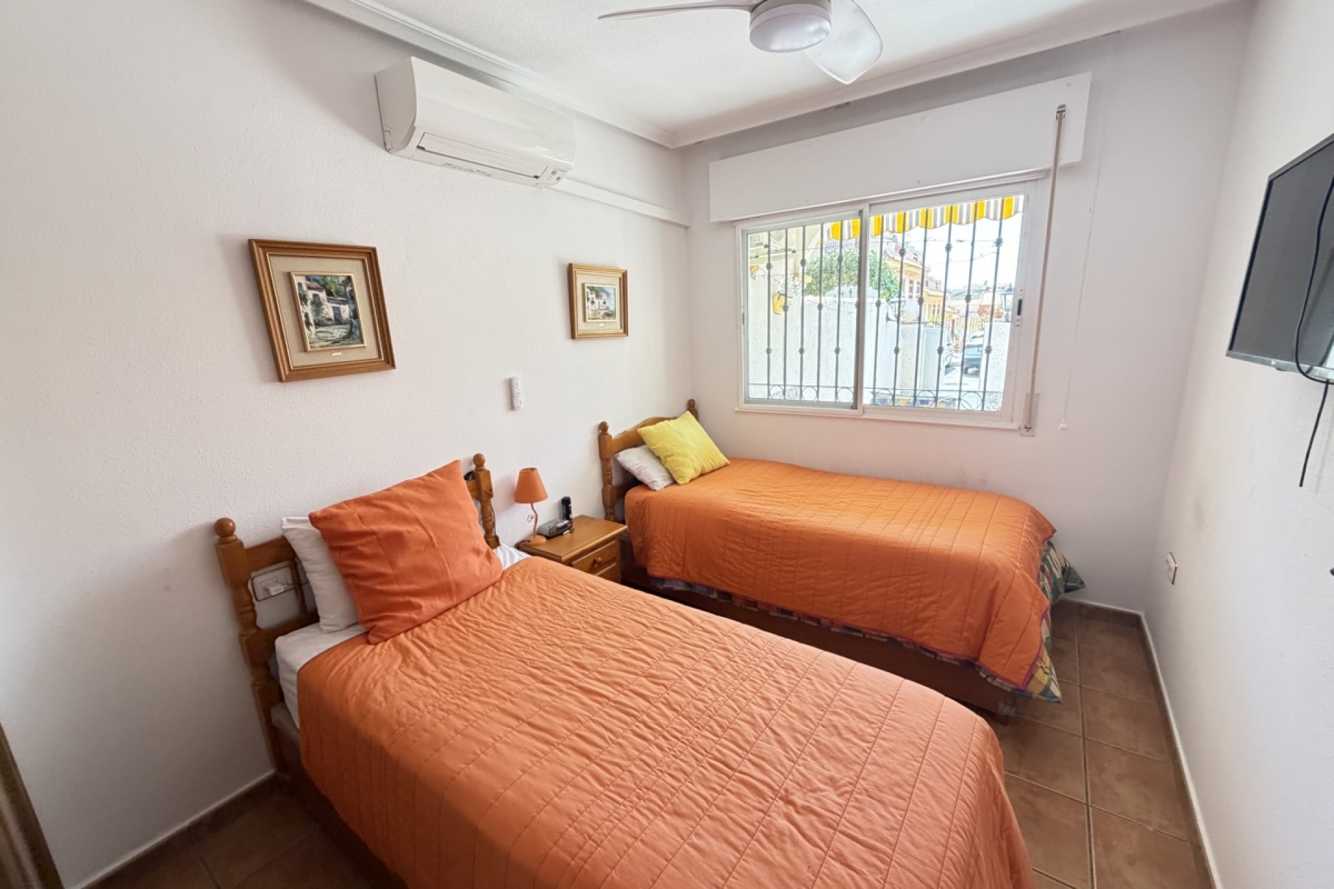 Wederverkoop - Bungalow - Orihuela Costa - La Zenia