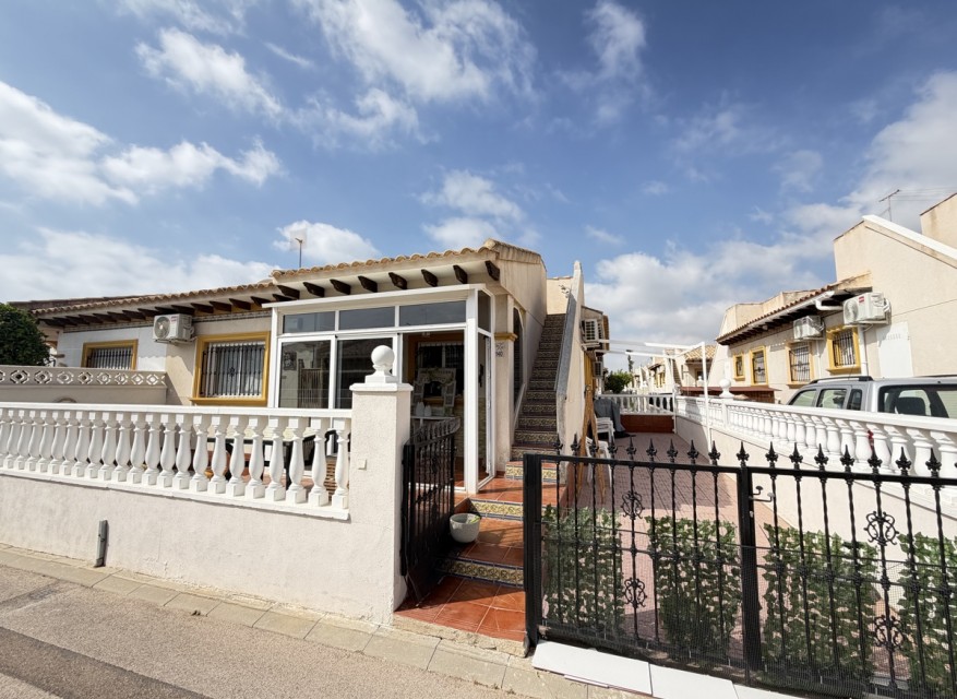 Wederverkoop - Bungalow - Orihuela Costa - La Zenia