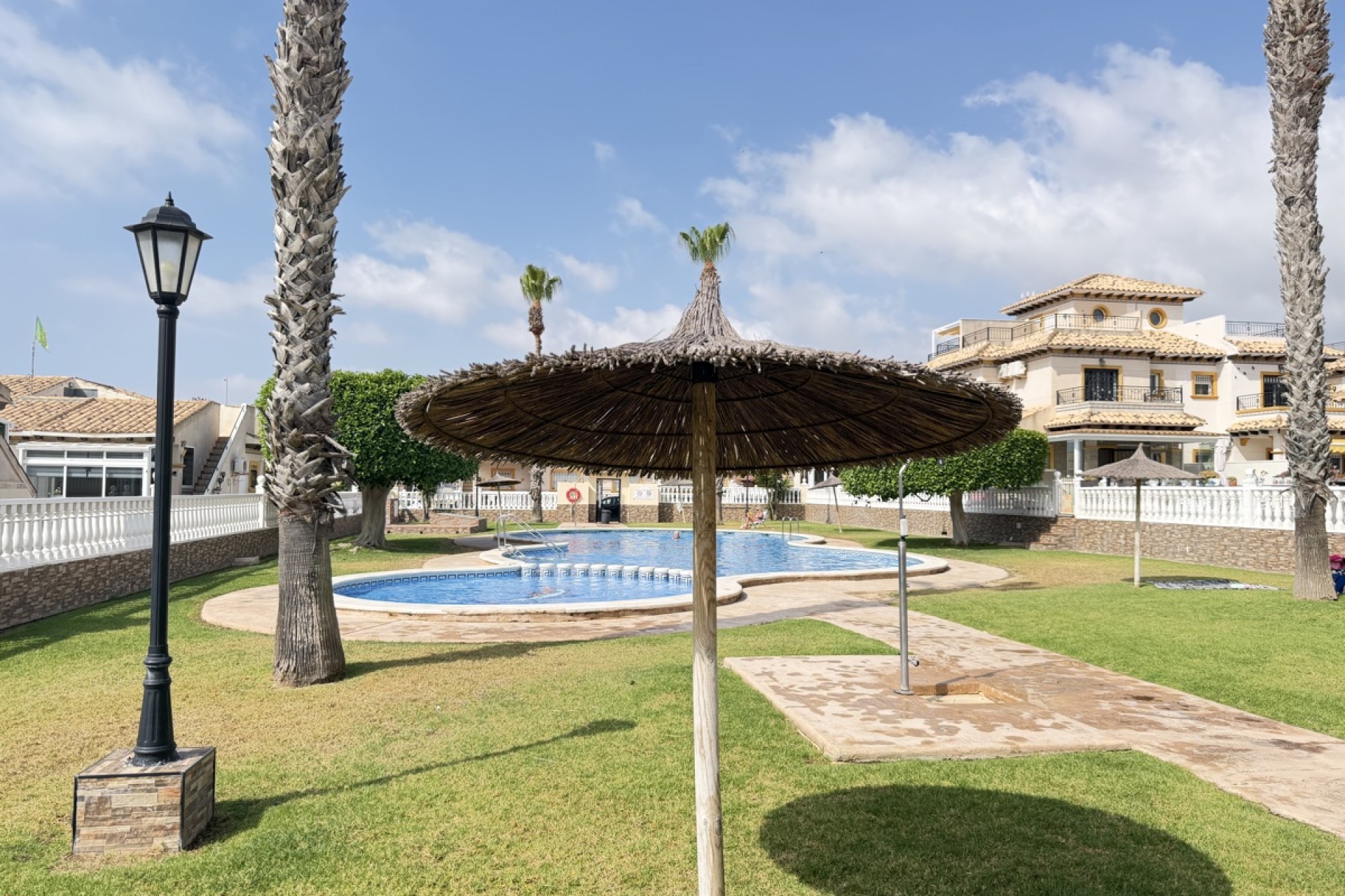Wederverkoop - Bungalow - Orihuela Costa - La Zenia