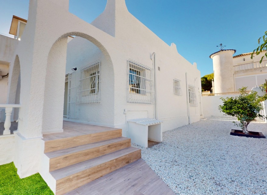 Wederverkoop - Bungalow - Orihuela Costa - Villamartin