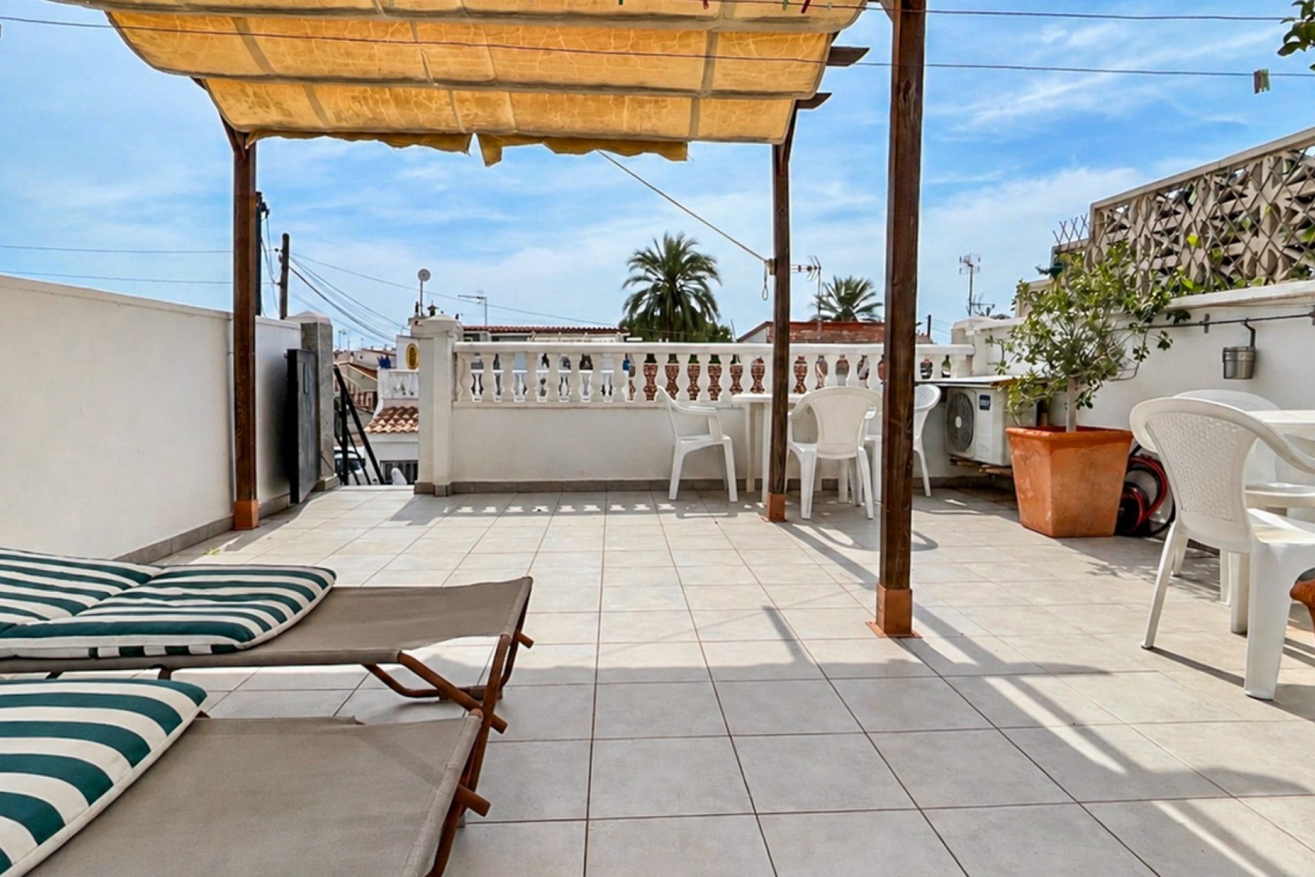 Wederverkoop - Bungalow - Torrevieja - La Siesta - El Salado -  Torreta