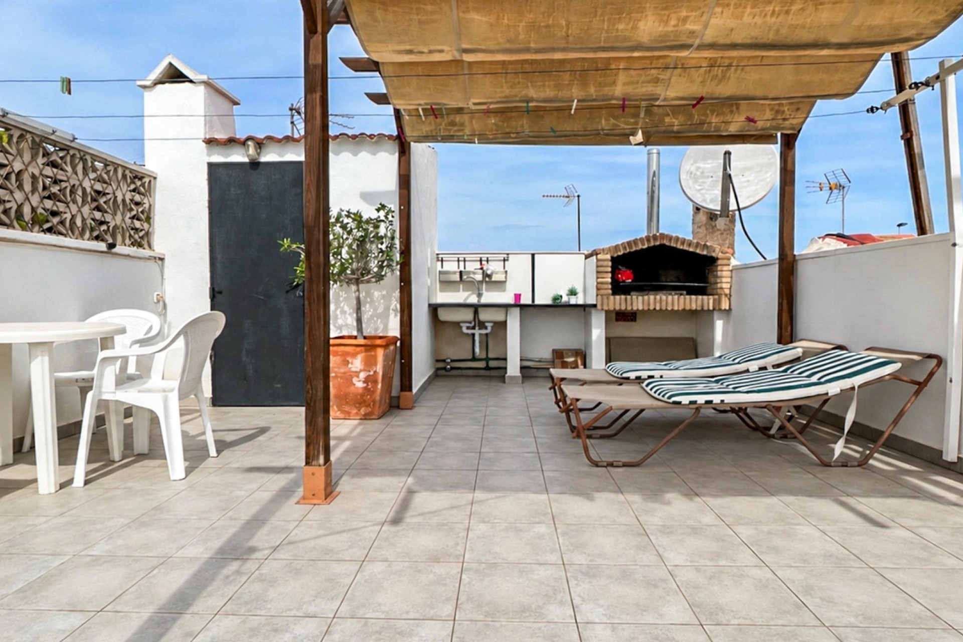 Wederverkoop - Bungalow - Torrevieja - La Siesta - El Salado -  Torreta