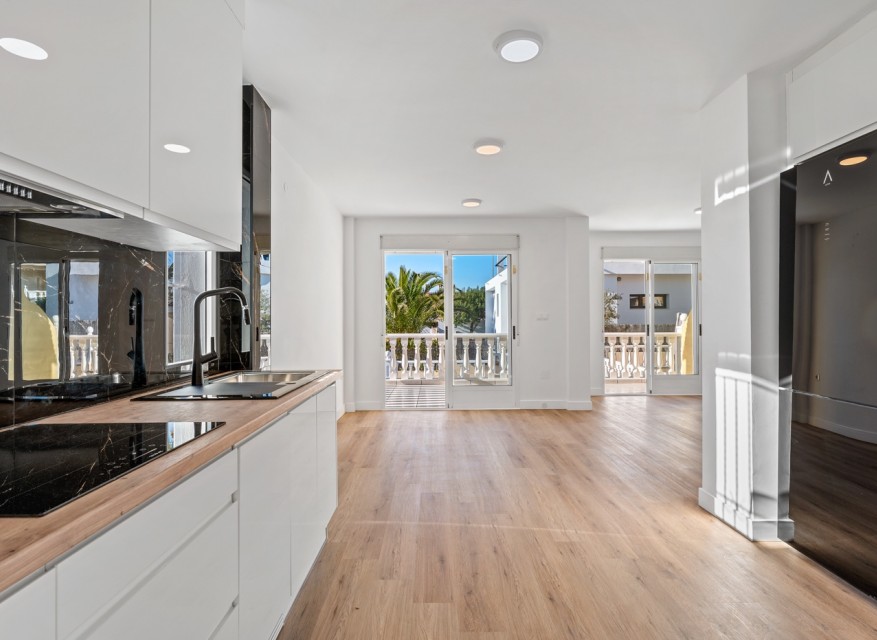 Wederverkoop - Halfvrijstaand - Benimar - Benimar II