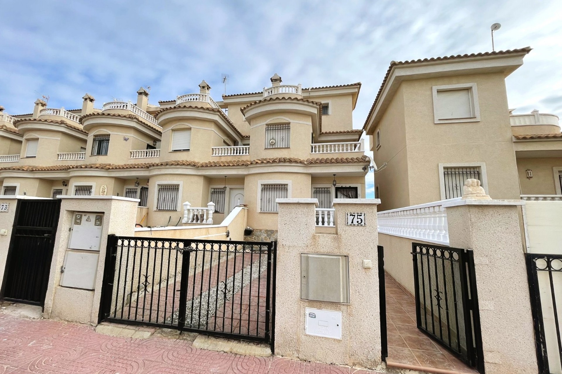 Wederverkoop - Herenhuis - Ciudad Quesada - Lo Marabu