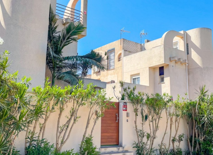 Wederverkoop - Herenhuis - Torrevieja - Doña Ines