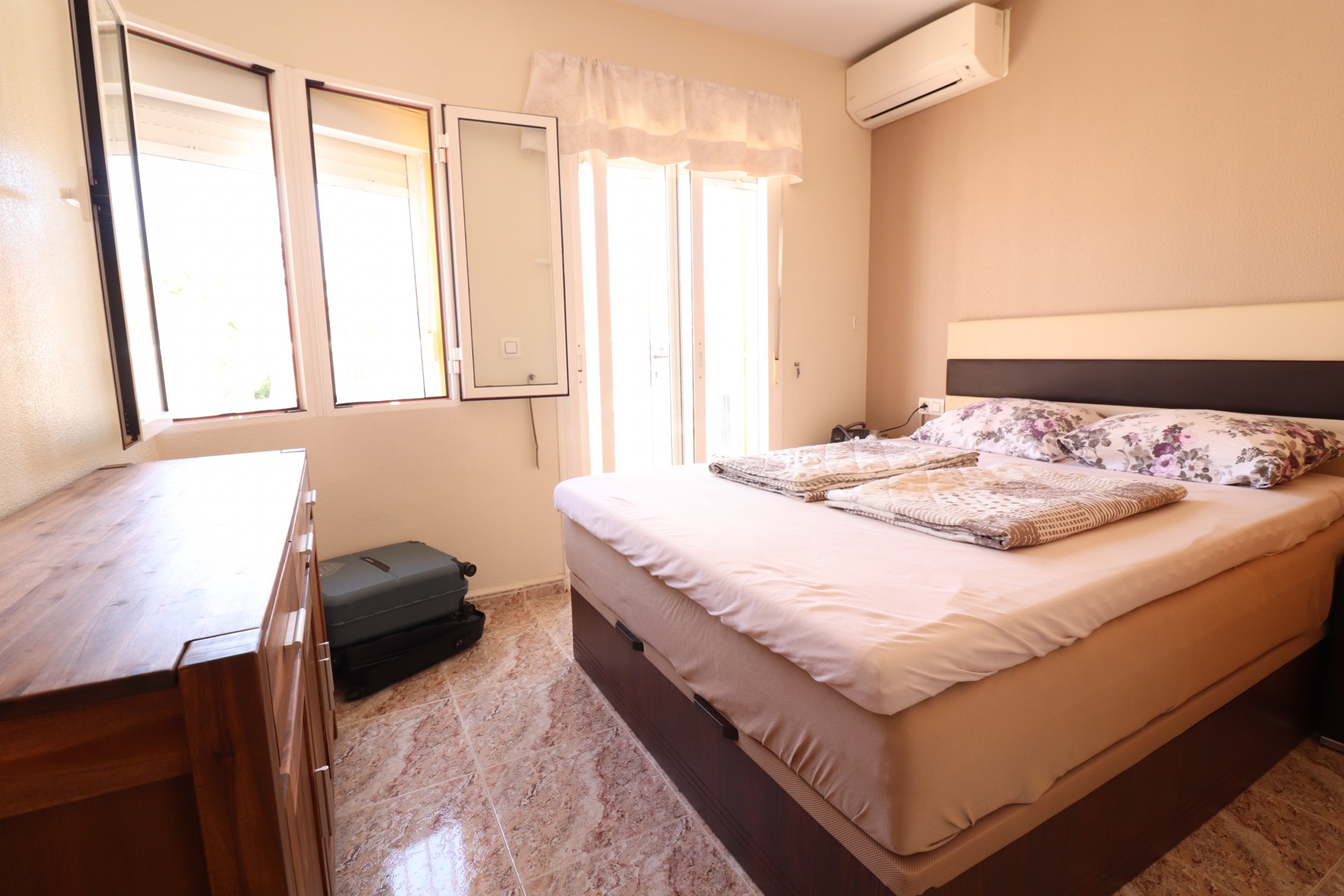 Wederverkoop - Herenhuis - Torrevieja - Torretas