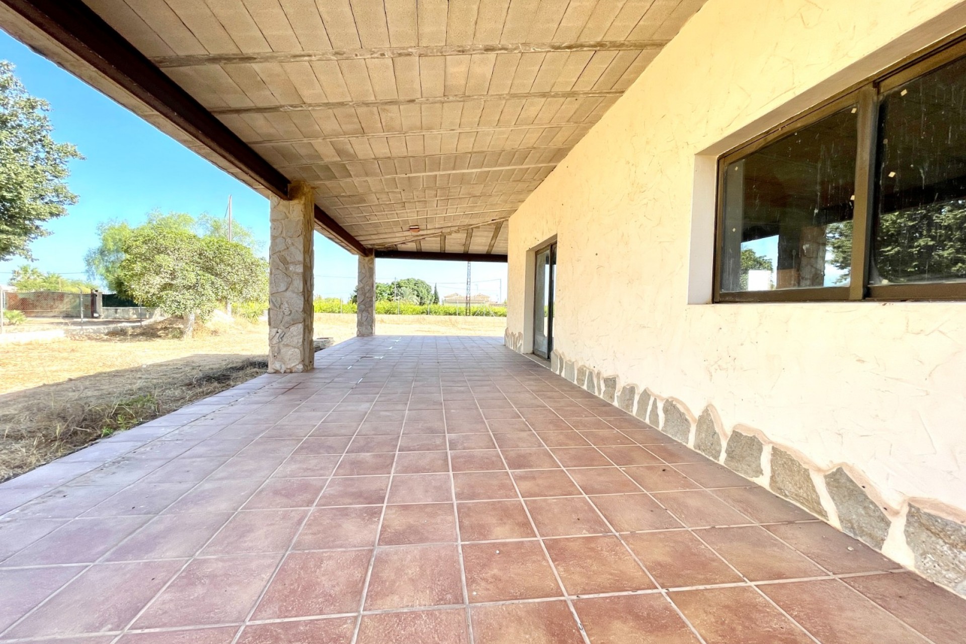 Wederverkoop - Landgoed - Elche - Matola