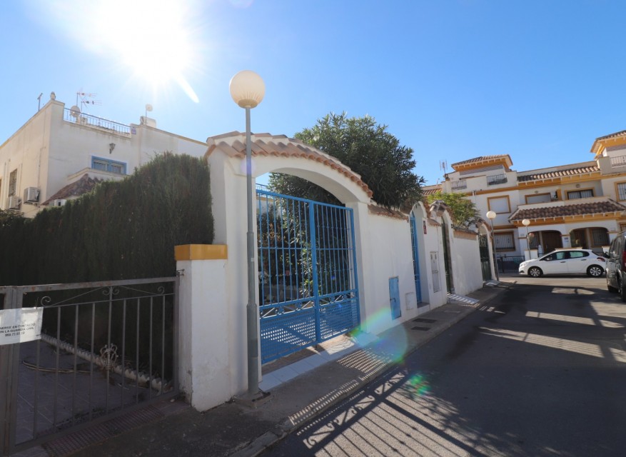 Wederverkoop - Quad Villa - Torrevieja - Jardin Del Mar