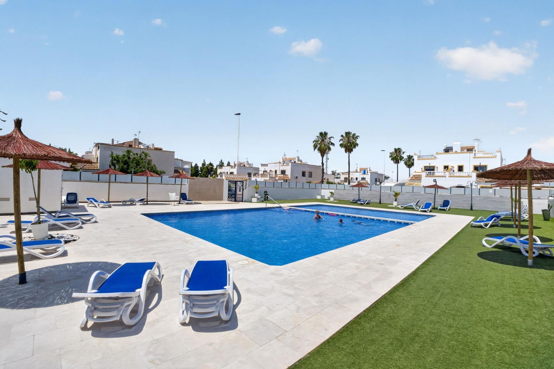Wederverkoop - Quad Villa - Torrevieja - Jardin Del Mar