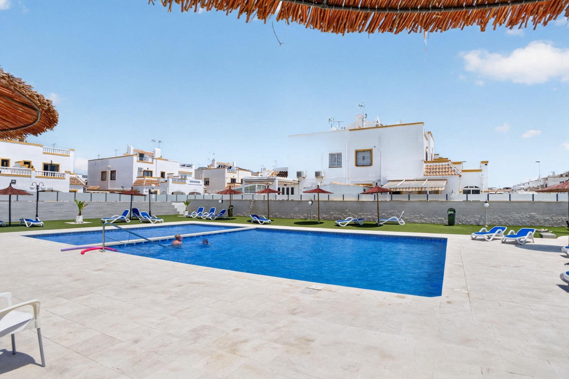 Wederverkoop - Quad Villa - Torrevieja - Jardin Del Mar