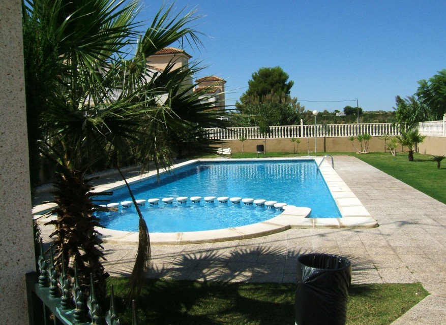 Wederverkoop - Vierkante Villa - Algorfa - Montebello