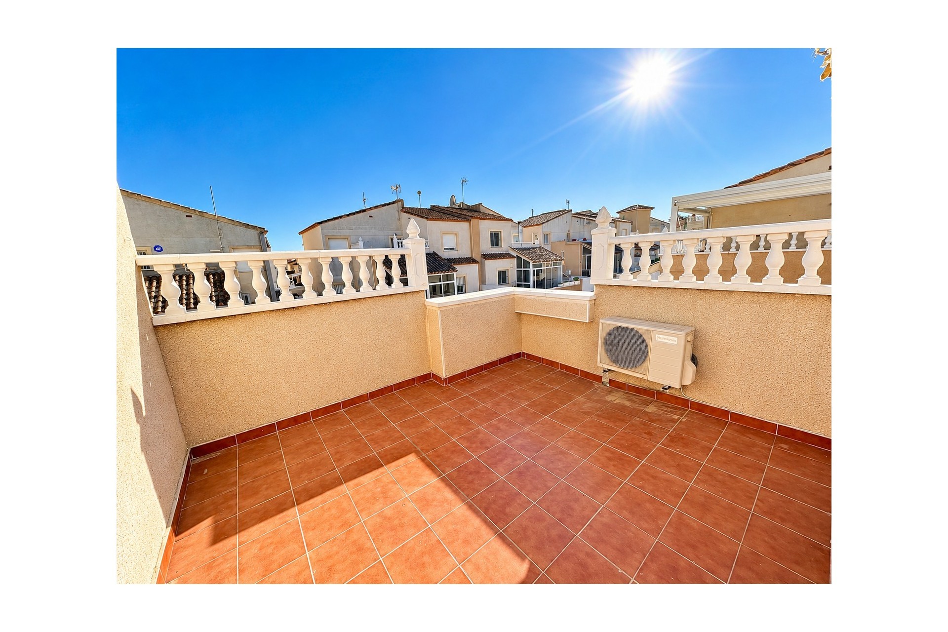 Wederverkoop - Vierkante Villa - Algorfa - Montebello