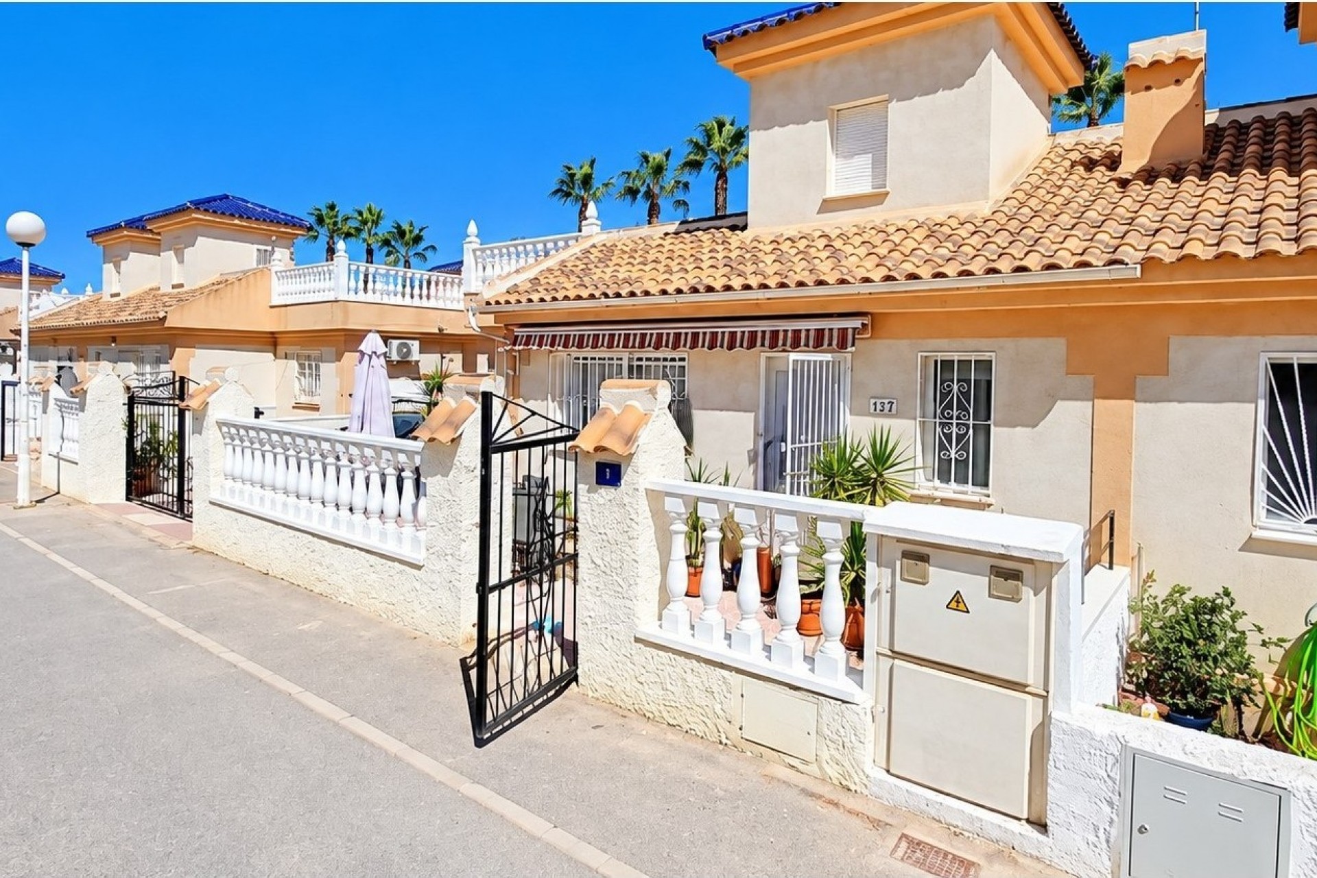 Wederverkoop - Vierkante Villa - Ciudad Quesada - La Marquesa