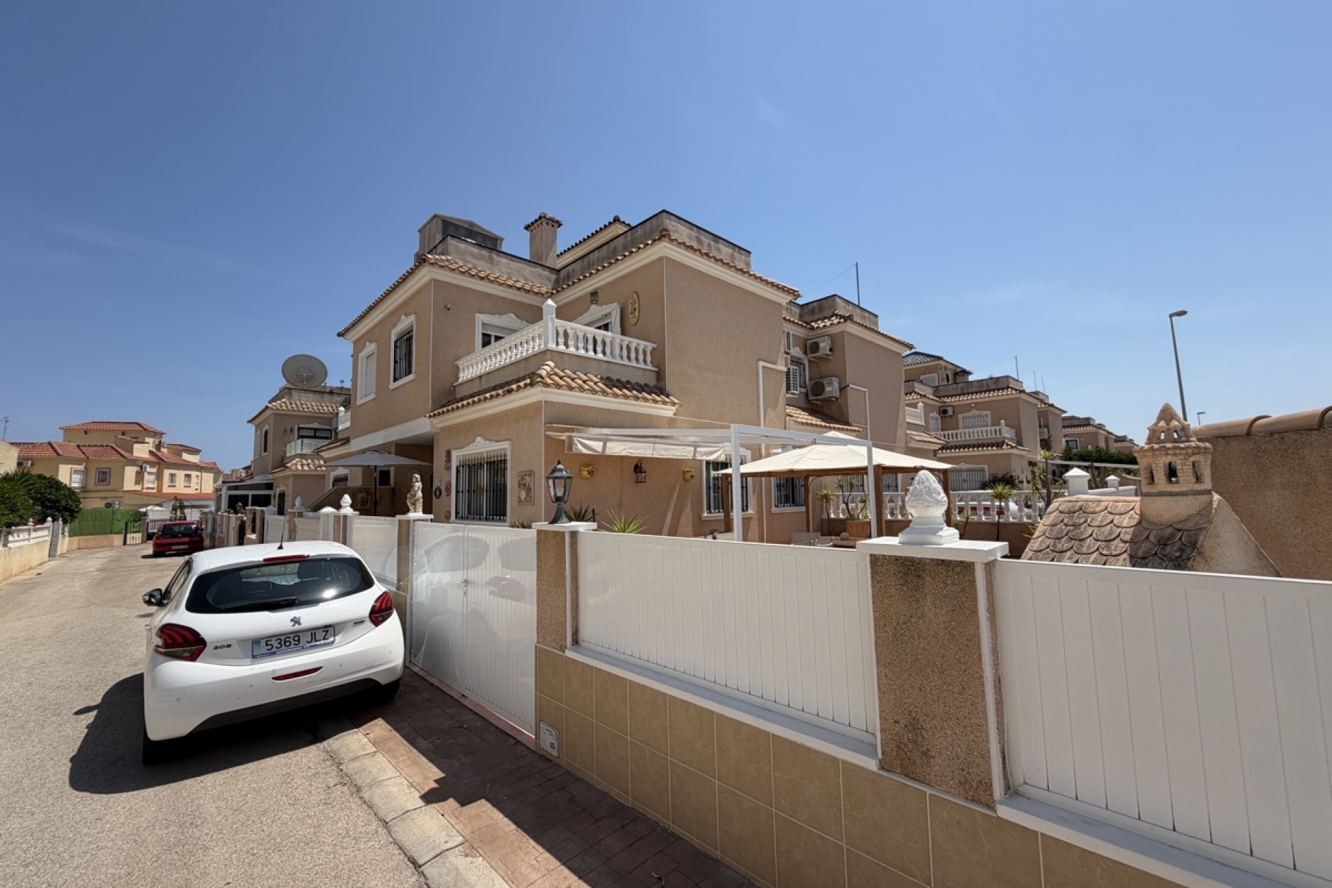 Wederverkoop - Vierkante Villa - Orihuela Costa - La Zenia