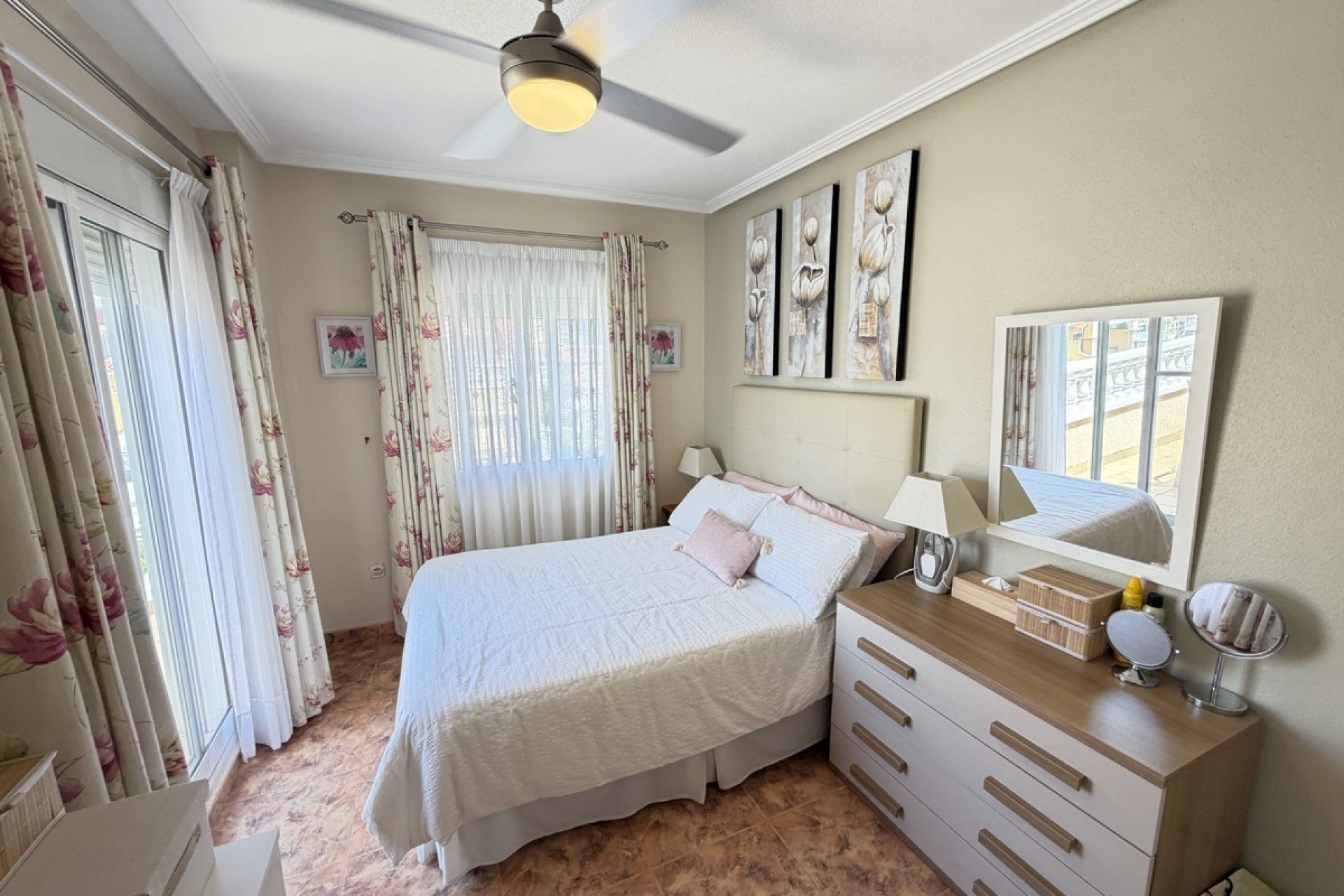 Wederverkoop - Vierkante Villa - Orihuela Costa - La Zenia