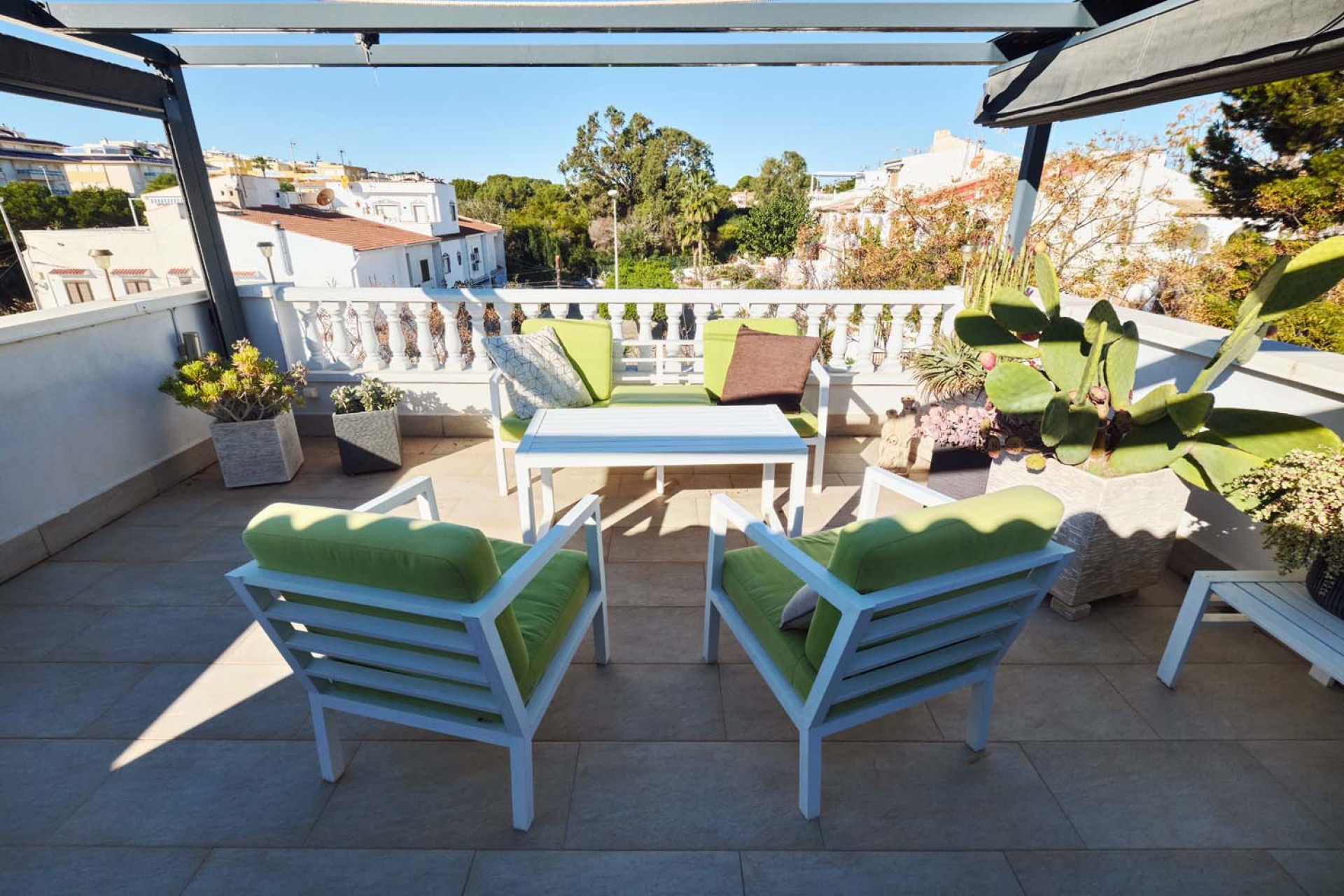 Wederverkoop - Vierkante Villa - Orihuela Costa - Mil Palmeras