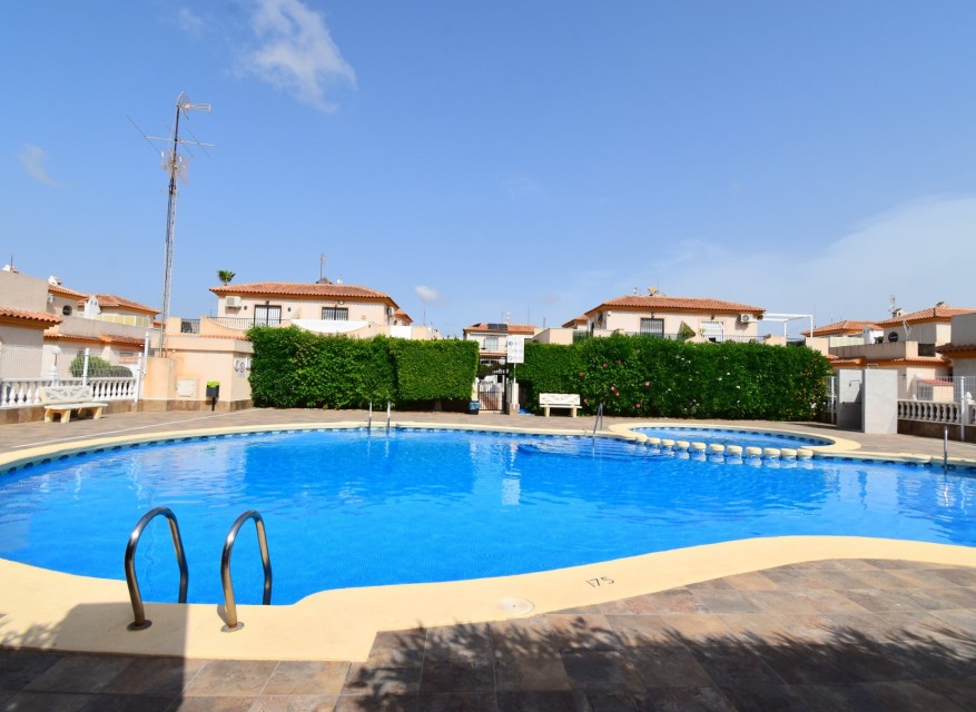 Wederverkoop - Vierkante Villa - Orihuela Costa - Playa Flamenca