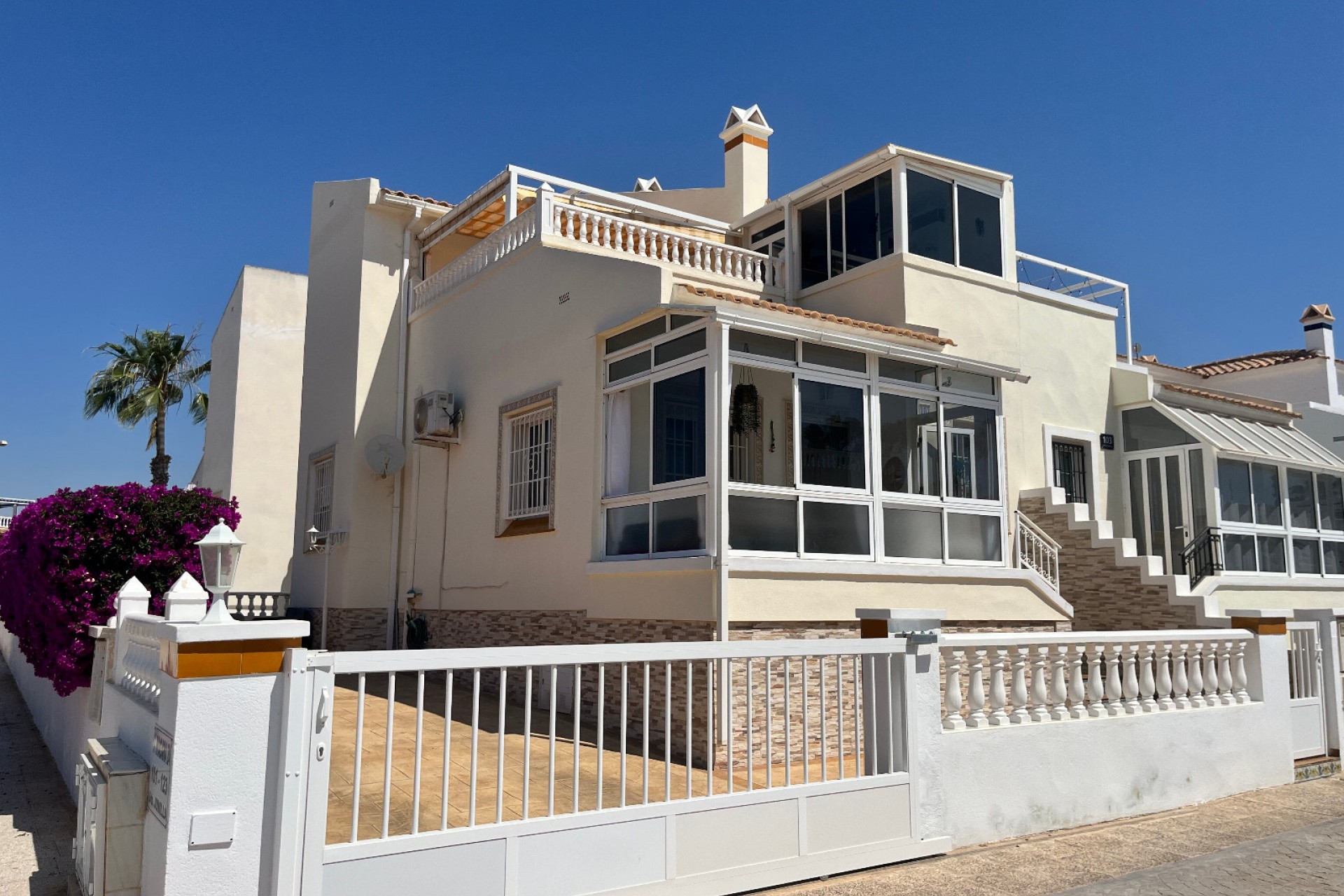 Wederverkoop - Vierkante Villa - Orihuela Costa - Playa Flamenca