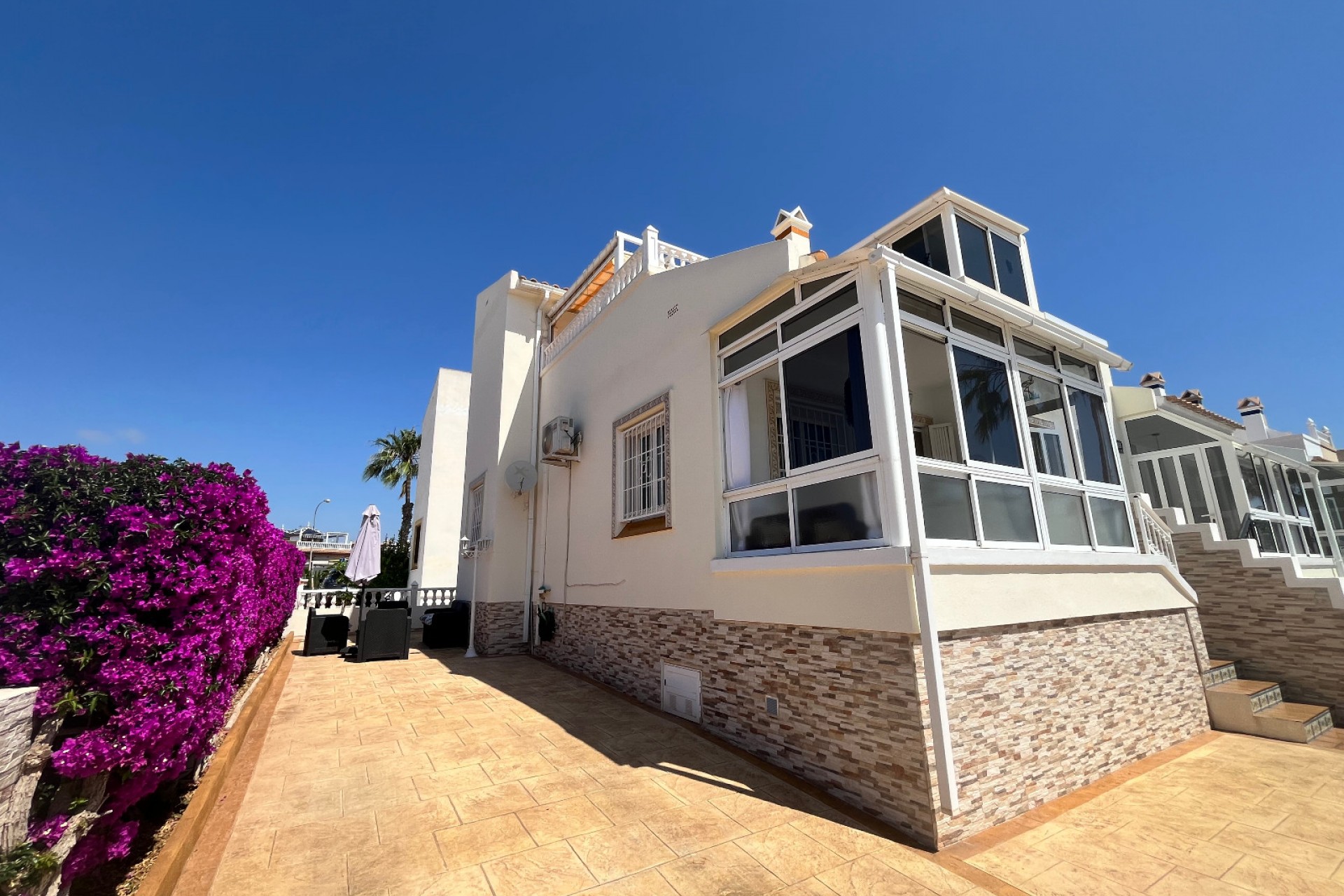 Wederverkoop - Vierkante Villa - Orihuela Costa - Playa Flamenca