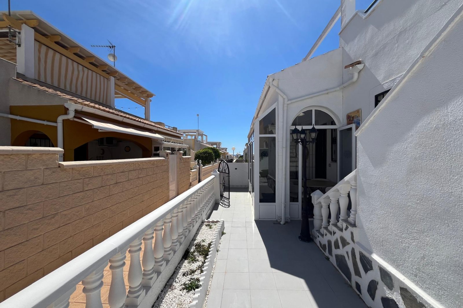 Wederverkoop - Vierkante Villa - Orihuela Costa - Punta Prima