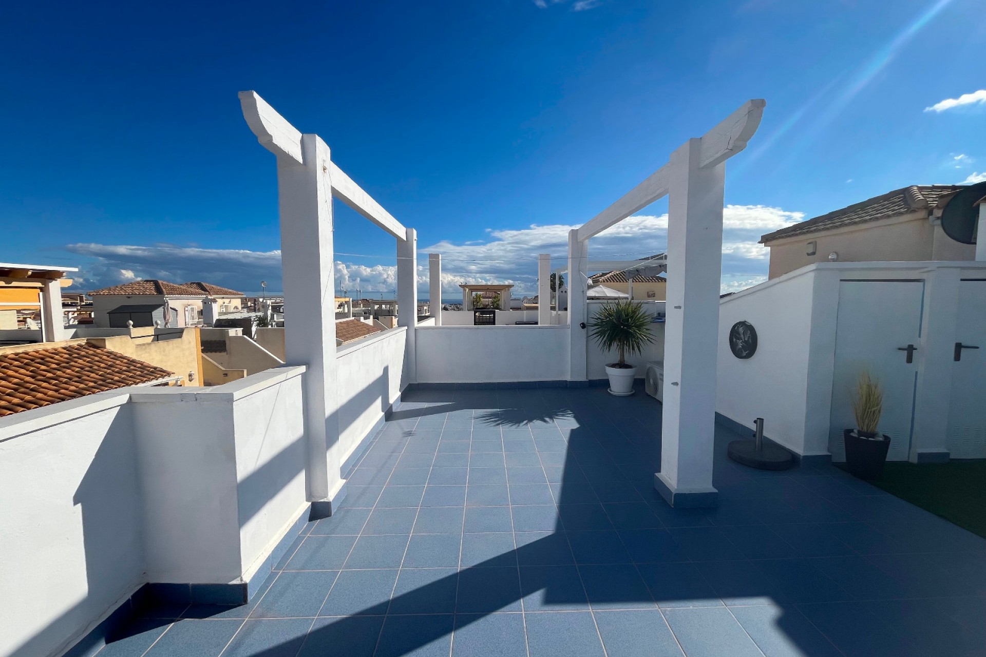 Wederverkoop - Vierkante Villa - Orihuela Costa - Punta Prima
