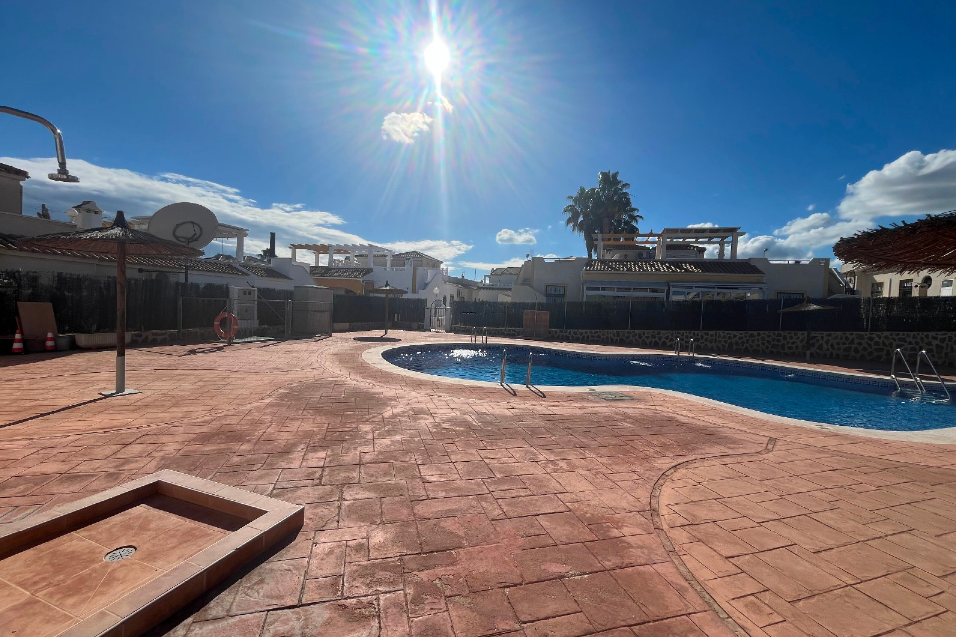Wederverkoop - Vierkante Villa - Orihuela Costa - Punta Prima
