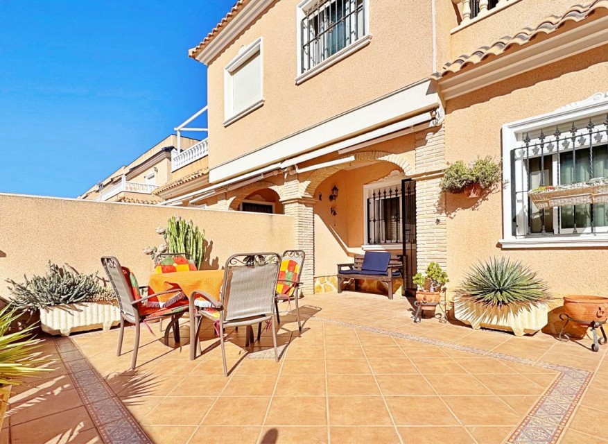 Wederverkoop - Vierkante Villa - Orihuela Costa - Villamartin