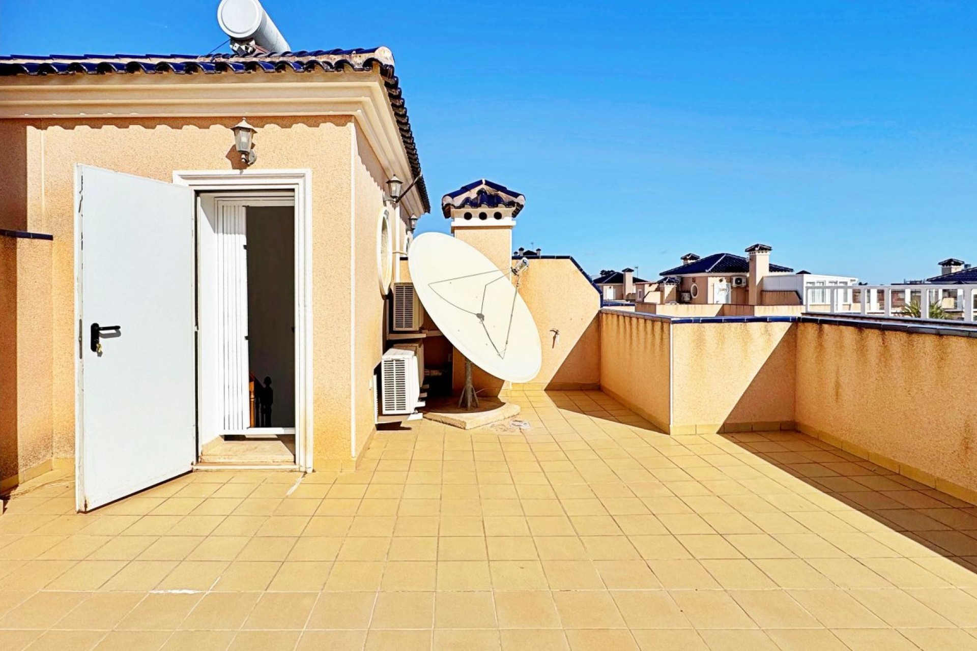 Wederverkoop - Vierkante Villa - Orihuela Costa - Villamartin