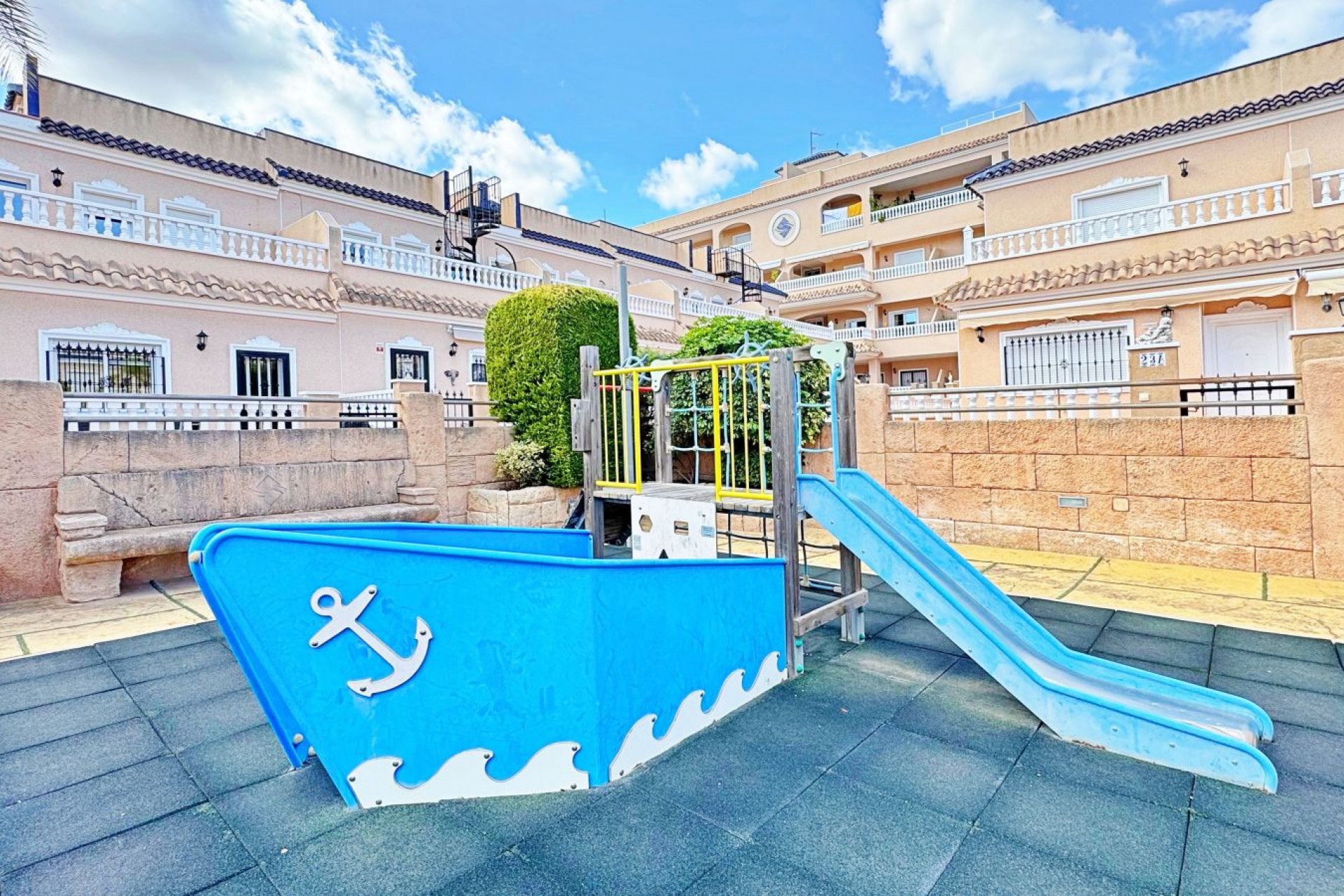 Wederverkoop - Vierkante Villa - Orihuela Costa - Villamartin