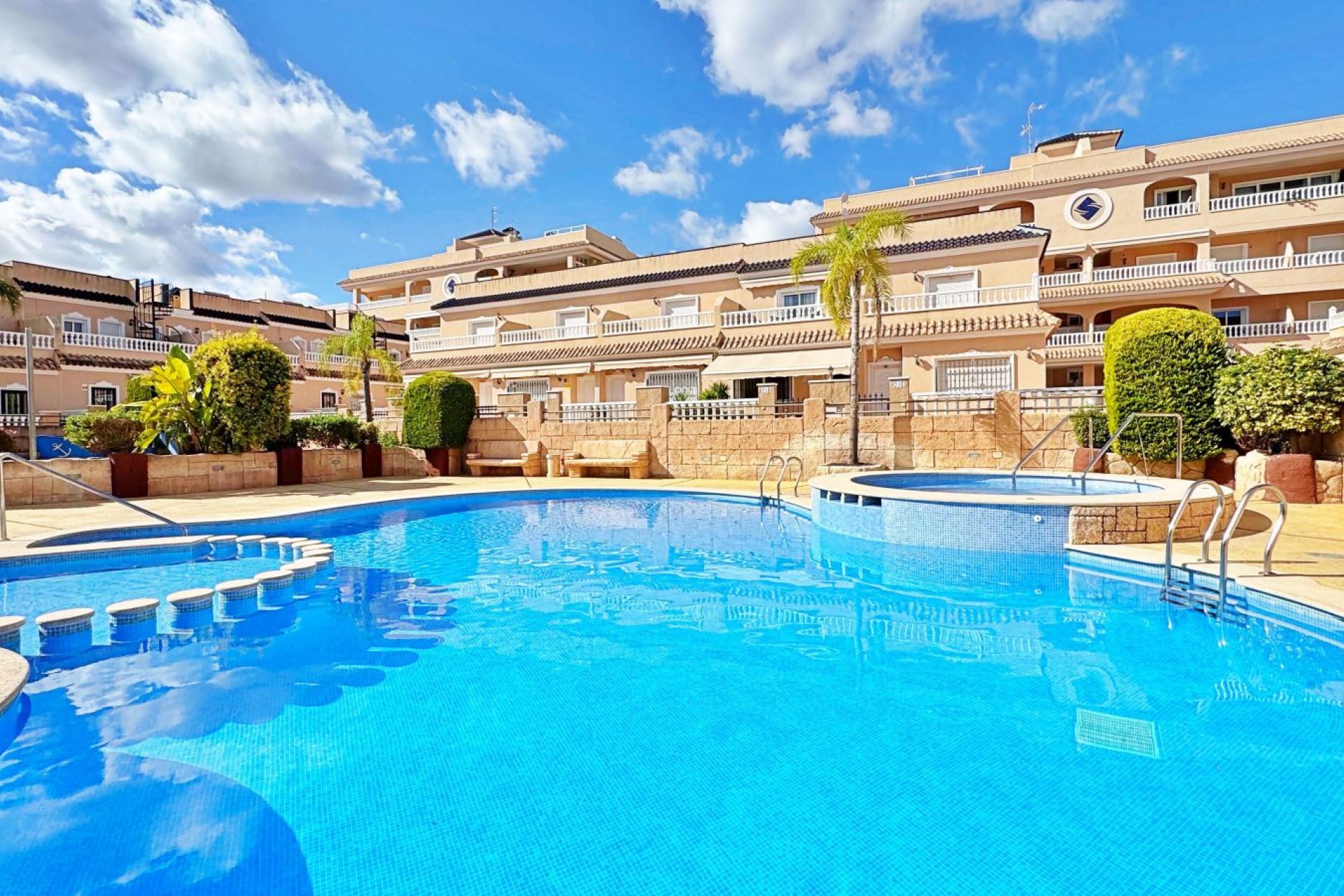 Wederverkoop - Vierkante Villa - Orihuela Costa - Villamartin