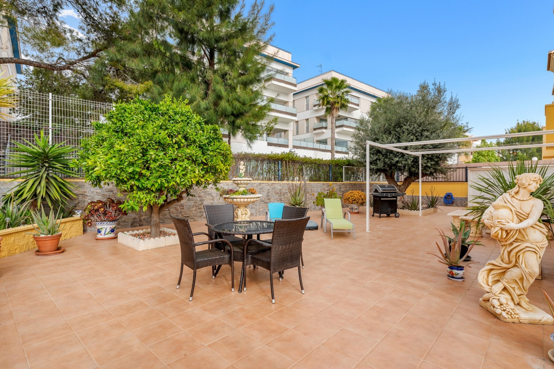 Wederverkoop - Vierkante Villa - Orihuela Costa - Villamartin