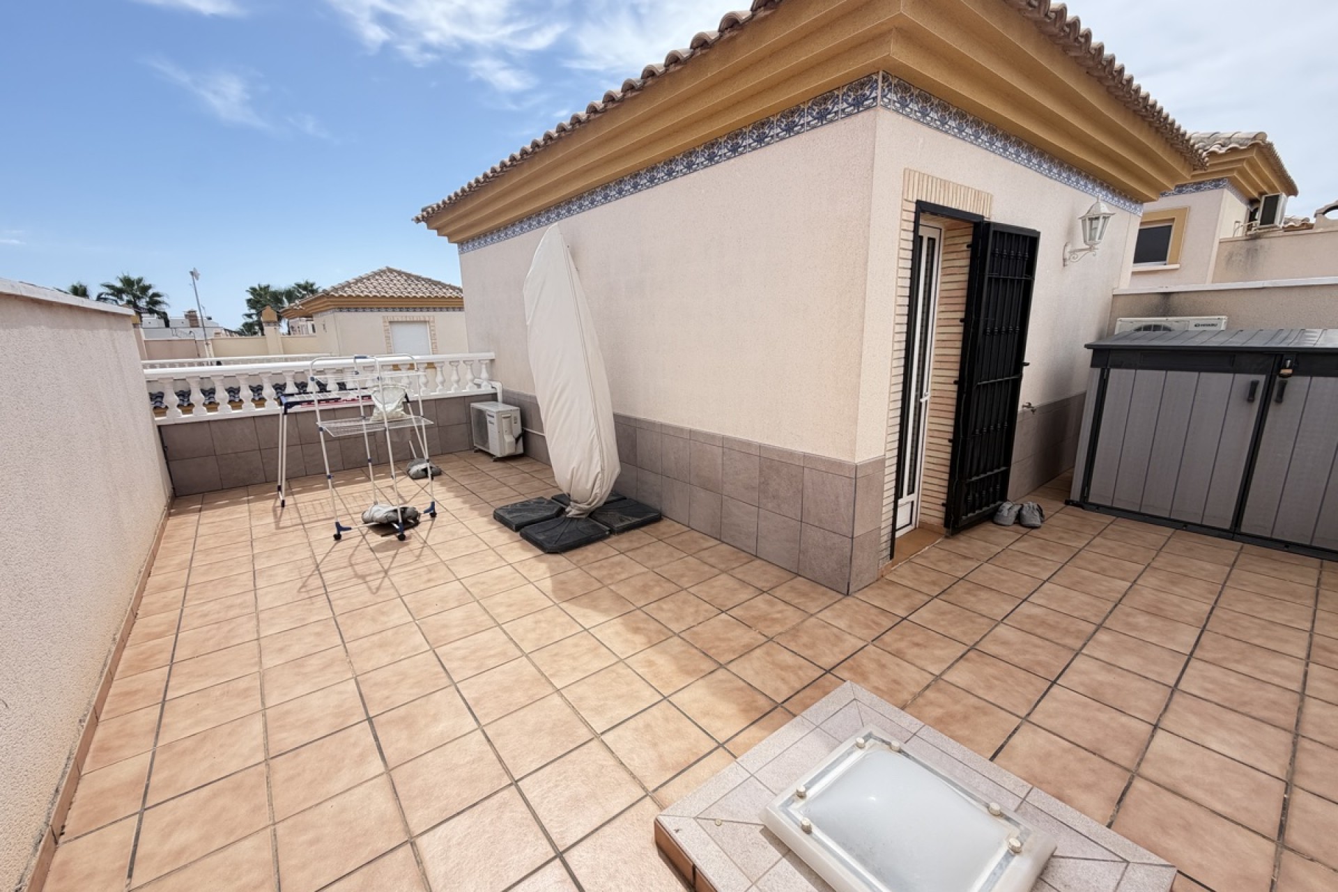 Wederverkoop - Vierkante Villa - Orihuela Costa - Villamartin