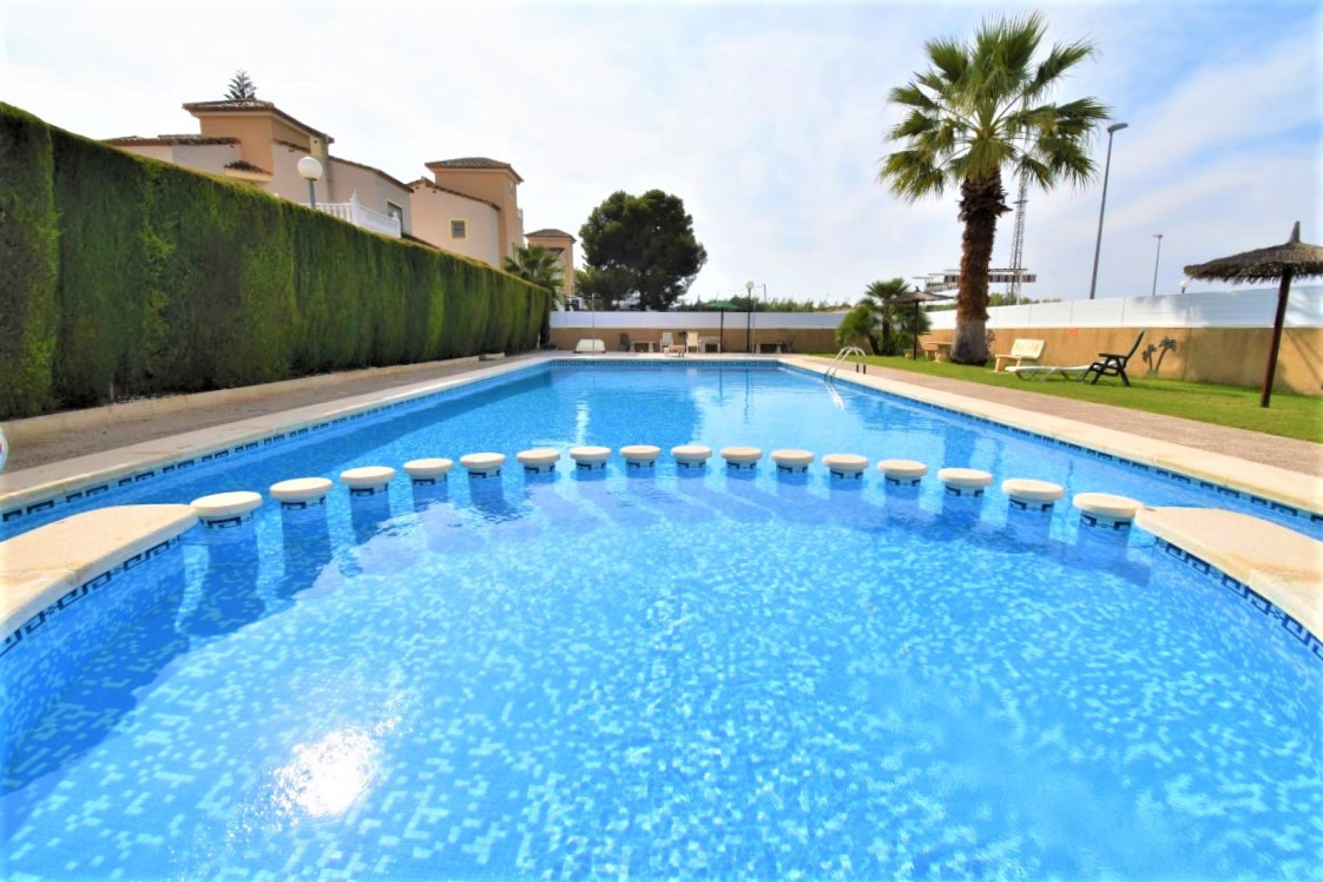 Wederverkoop - Vrijstaande Villa - Algorfa - Montebello