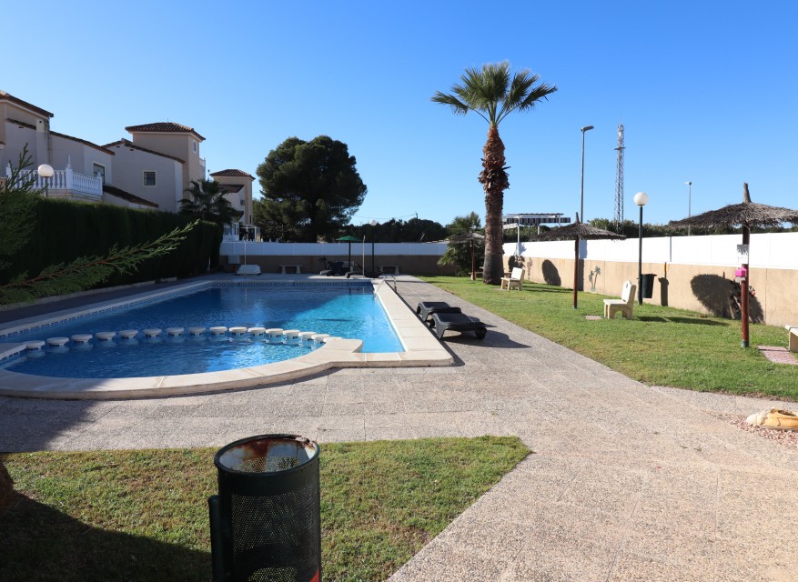 Wederverkoop - Vrijstaande Villa - Algorfa - Montebello