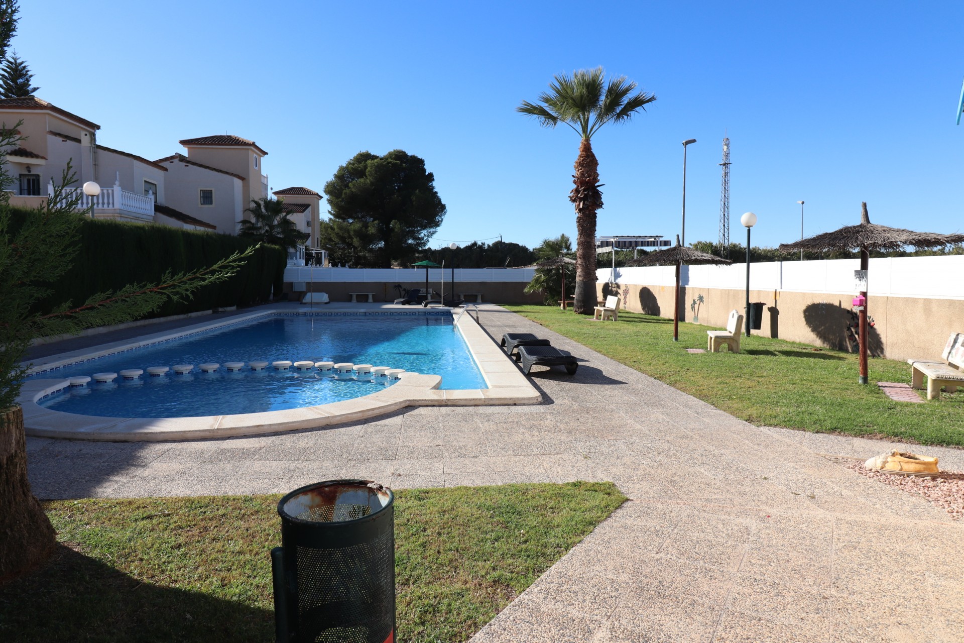 Wederverkoop - Vrijstaande Villa - Algorfa - Montebello