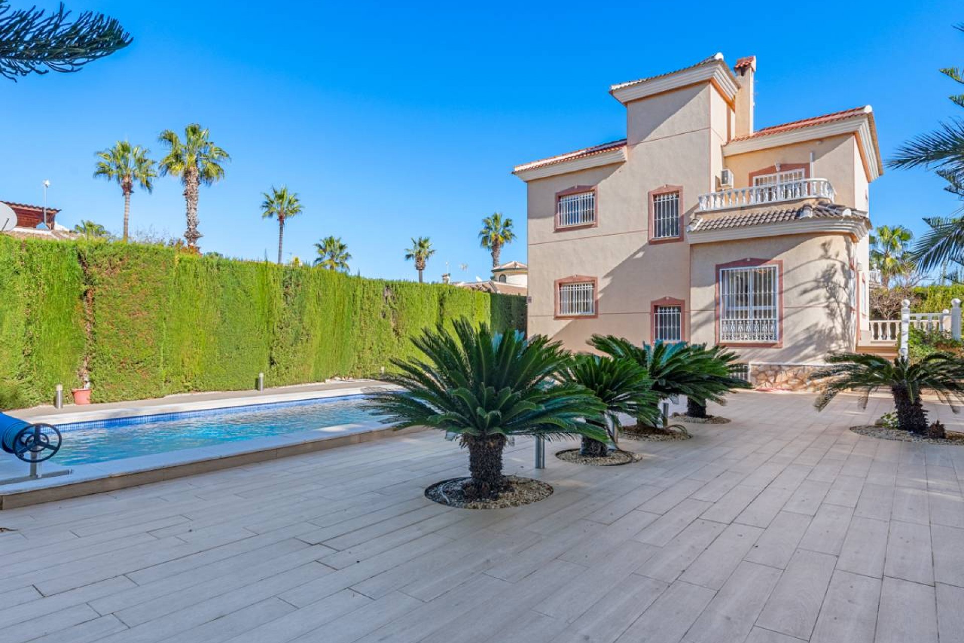 Wederverkoop - Vrijstaande Villa - Ciudad Quesada - Doña Pepa