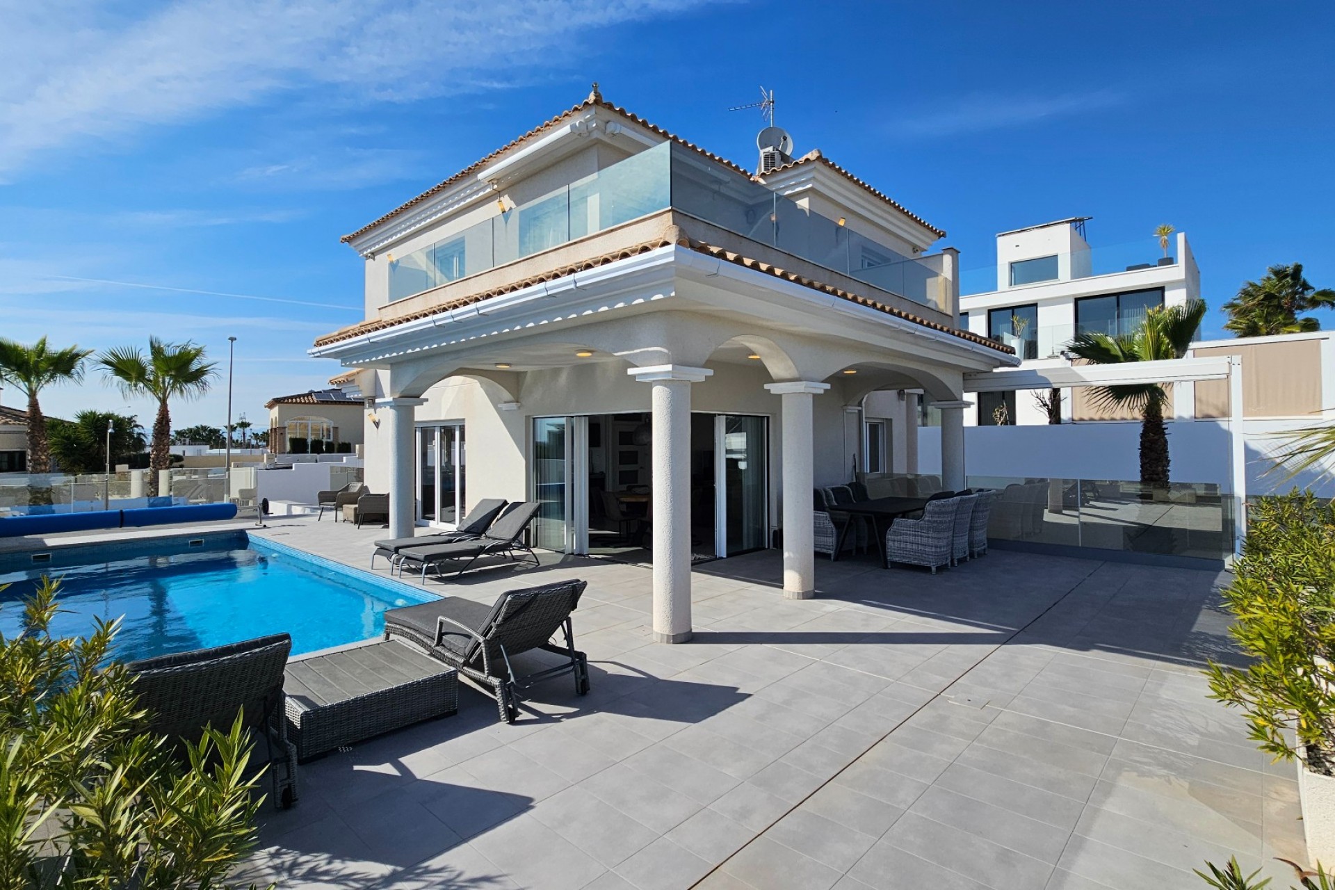 Wederverkoop - Vrijstaande Villa - La Marina - La Marina - Verstedelijking