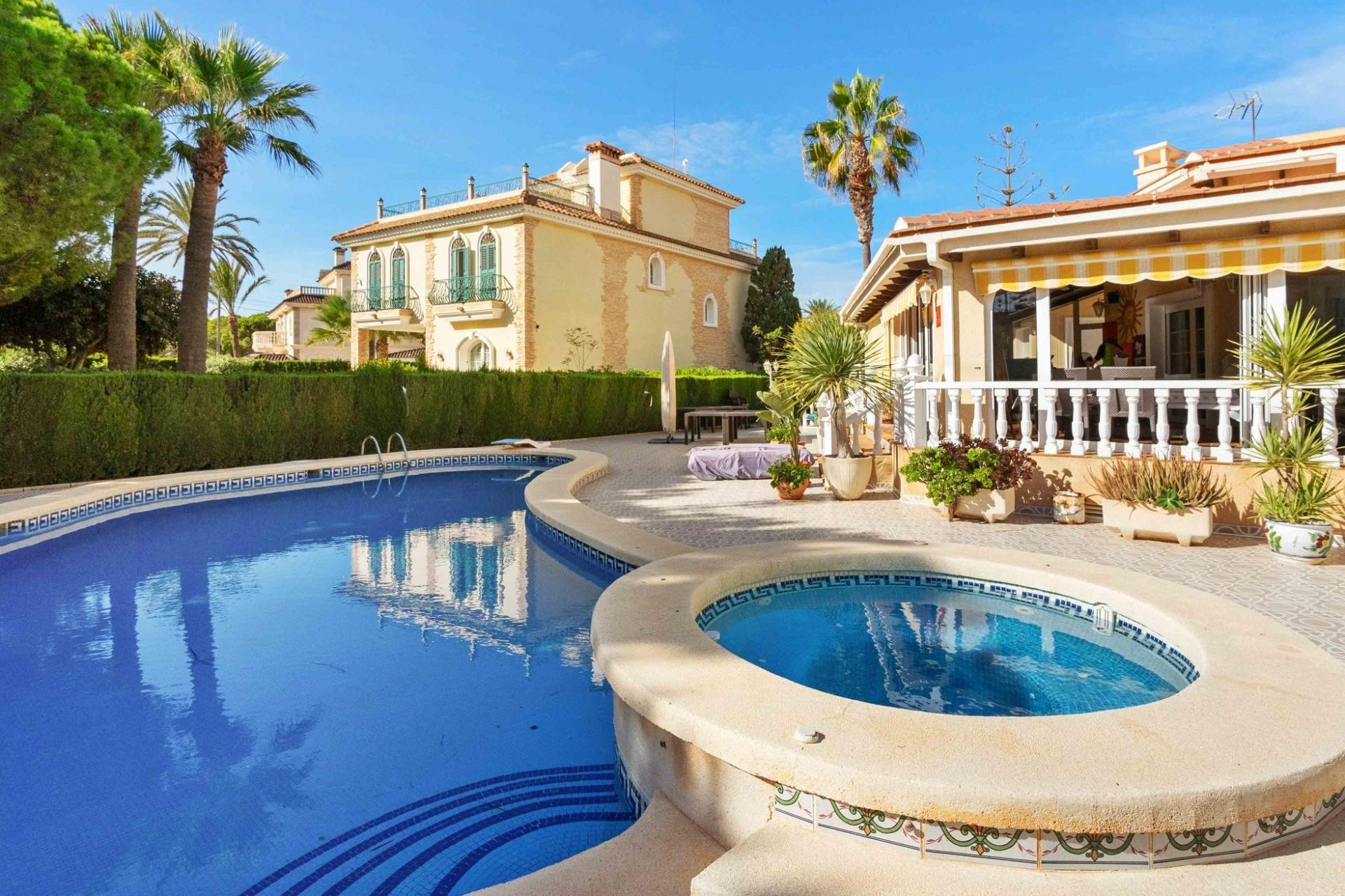 Wederverkoop - Vrijstaande Villa - Orihuela Costa - Cabo Roig