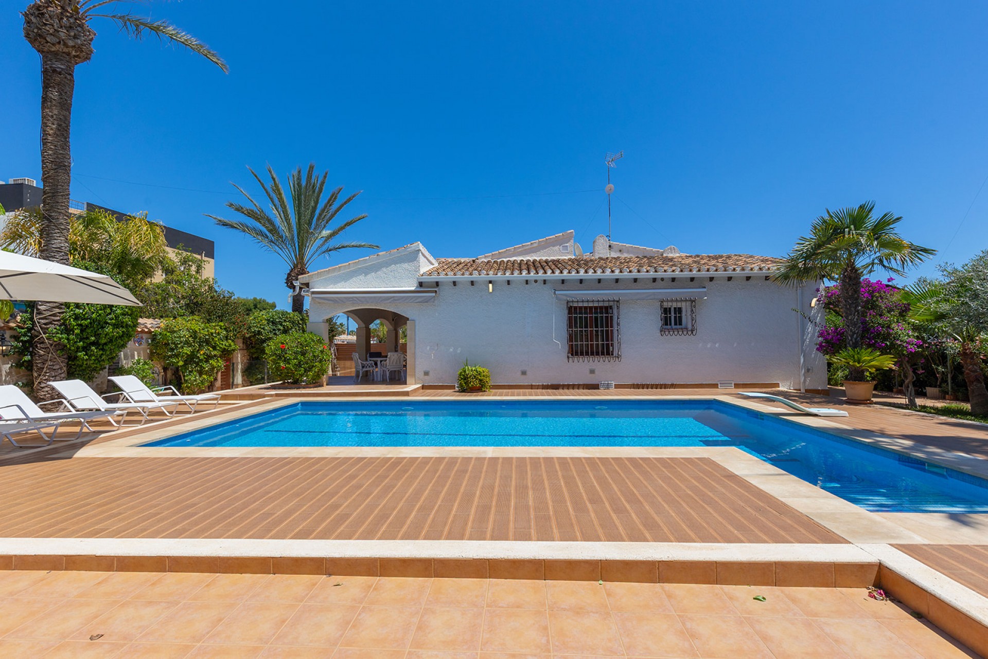 Wederverkoop - Vrijstaande Villa - Orihuela Costa - Punta Prima