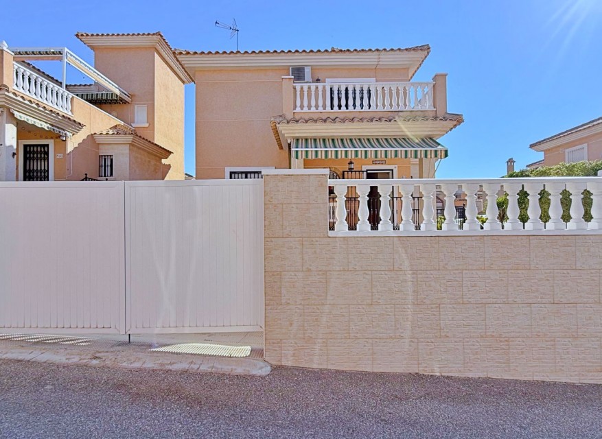 Wederverkoop - Vrijstaande Villa - Orihuela Costa - Punta Prima
