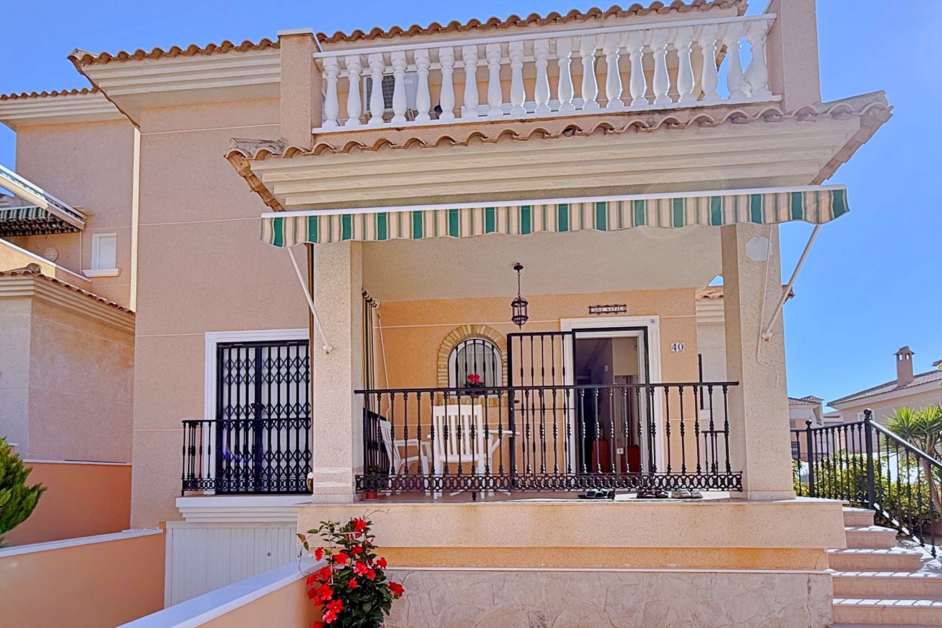 Wederverkoop - Vrijstaande Villa - Orihuela Costa - Punta Prima