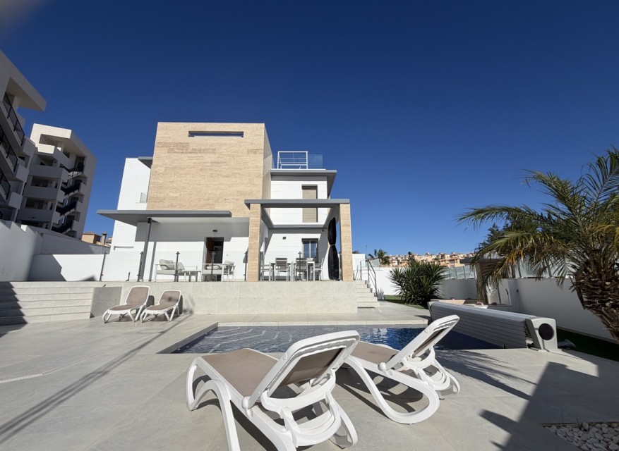 Wederverkoop - Vrijstaande Villa - Orihuela Costa - Villamartin