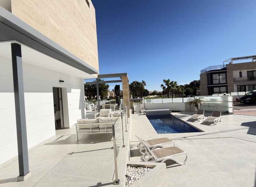 Wederverkoop - Vrijstaande Villa - Orihuela Costa - Villamartin