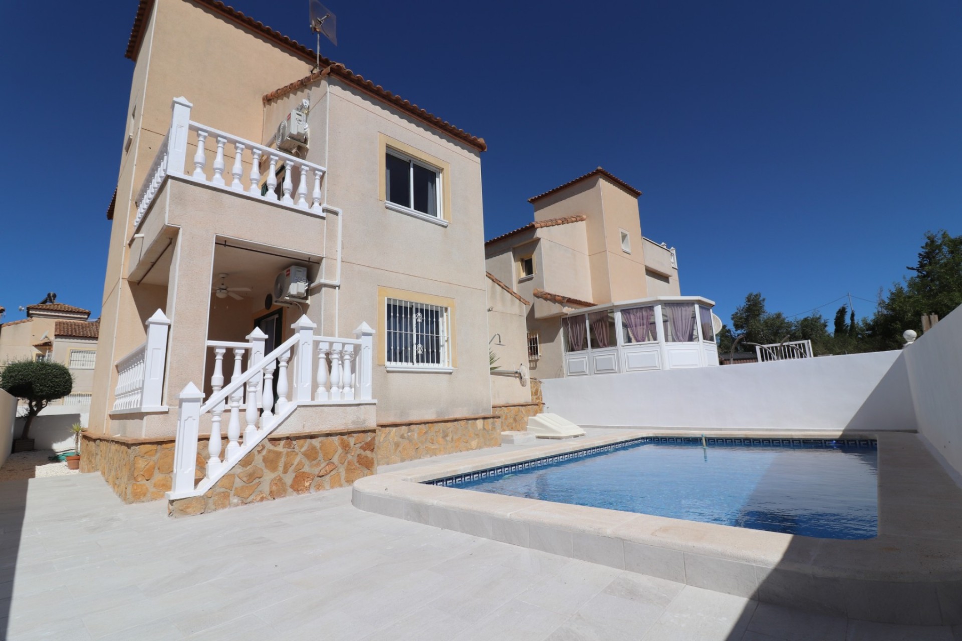 Wederverkoop - Vrijstaande Villa - San Miguel de Salinas - Lake View Mansions