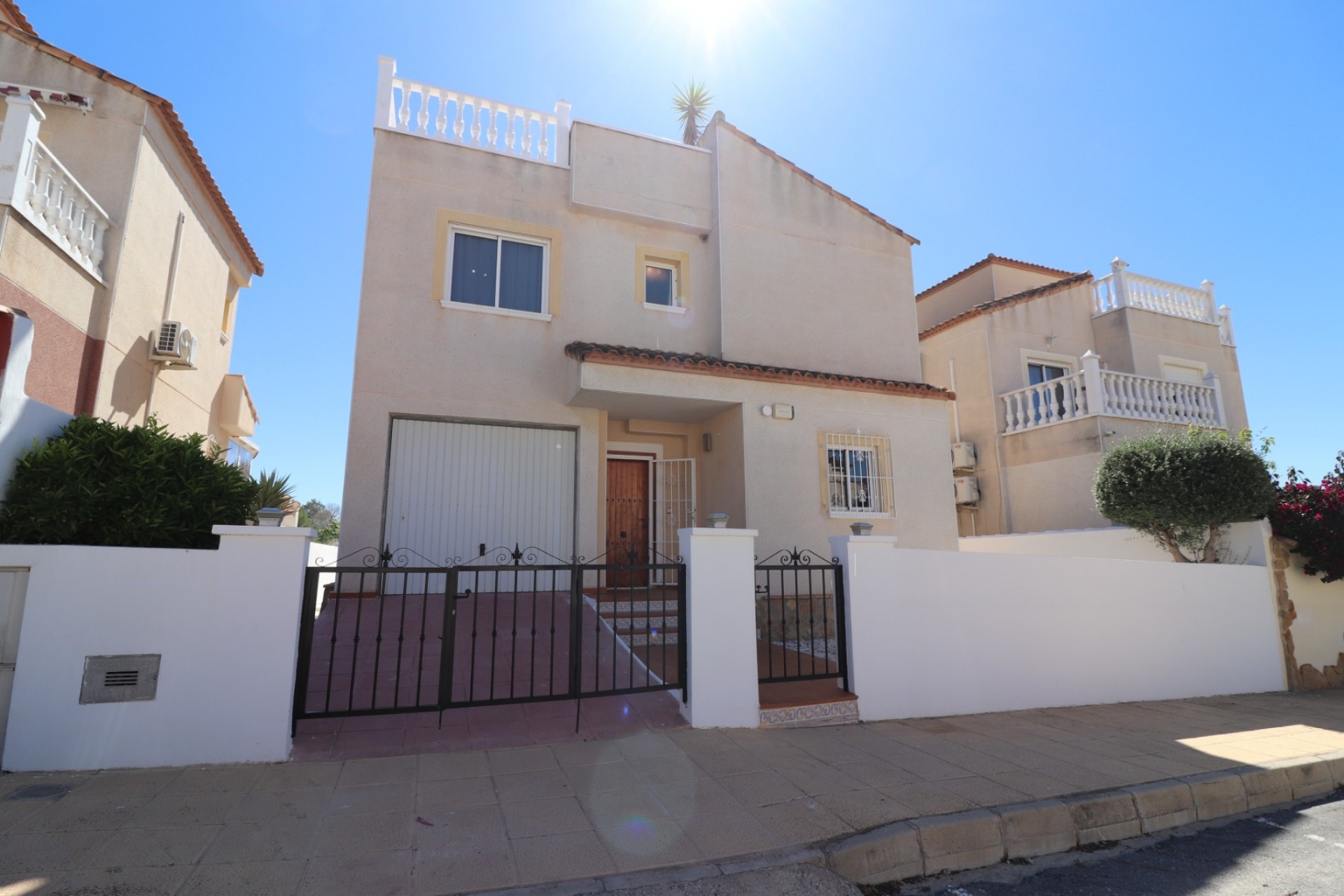 Wederverkoop - Vrijstaande Villa - San Miguel de Salinas - Lake View Mansions
