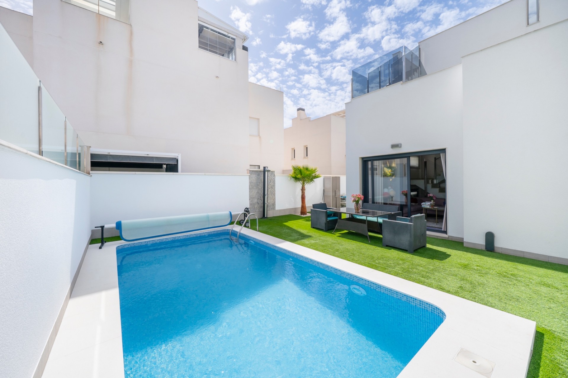Wederverkoop - Vrijstaande Villa - Torrevieja - Aguas Nuevas