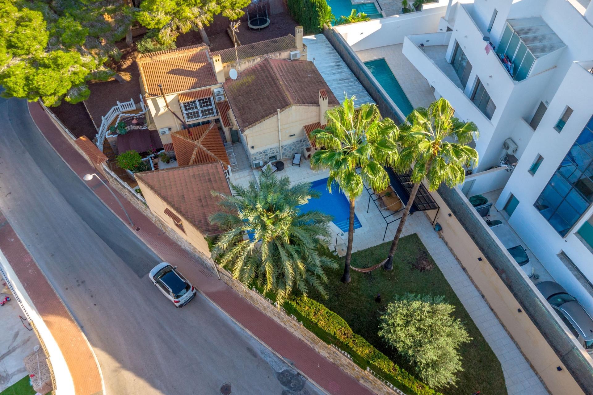 Wederverkoop - Vrijstaande Villa - Torrevieja - Los Balcones